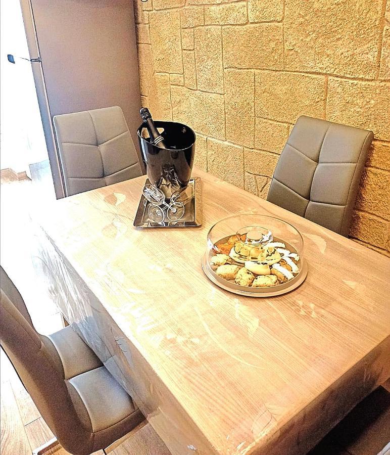 אלגהרו Maison Gioberti מראה חיצוני תמונה